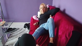 A Blond Woman'S Feet Get Their First Worship In This Fetish Video